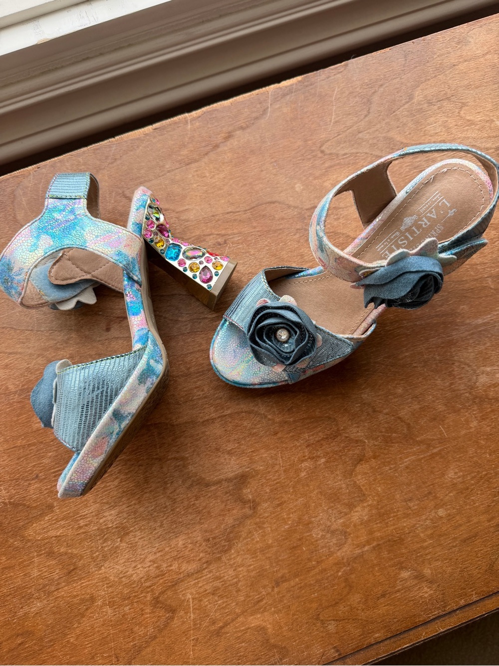 L'Artiste Iridescent Blue Floral Gemblock Heel Sandals
